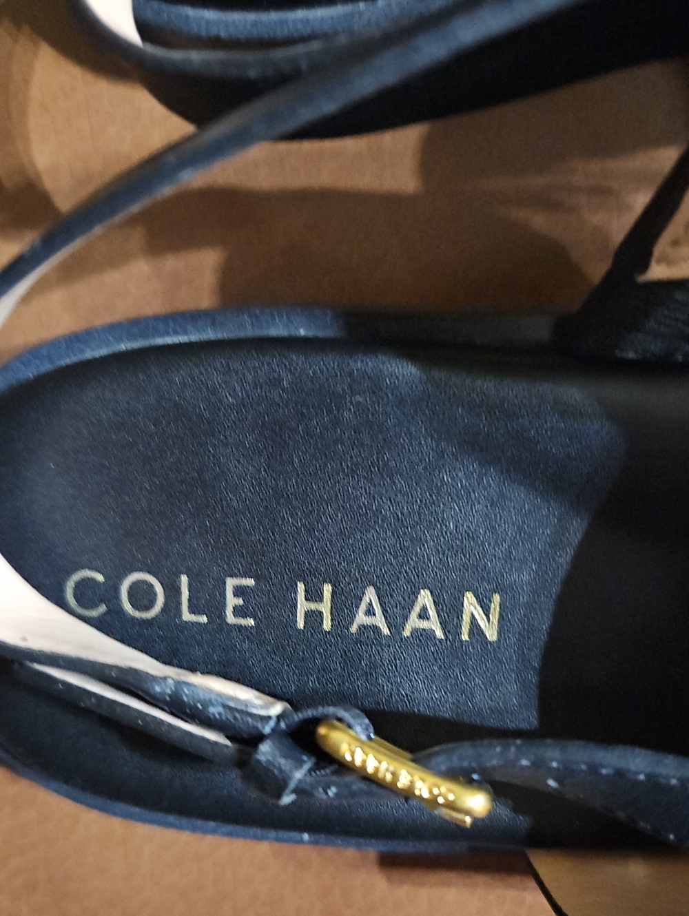 Cole Haan Fawn Black Leather Strappy Slingback Sandals Shoes - Picture 4 of 6